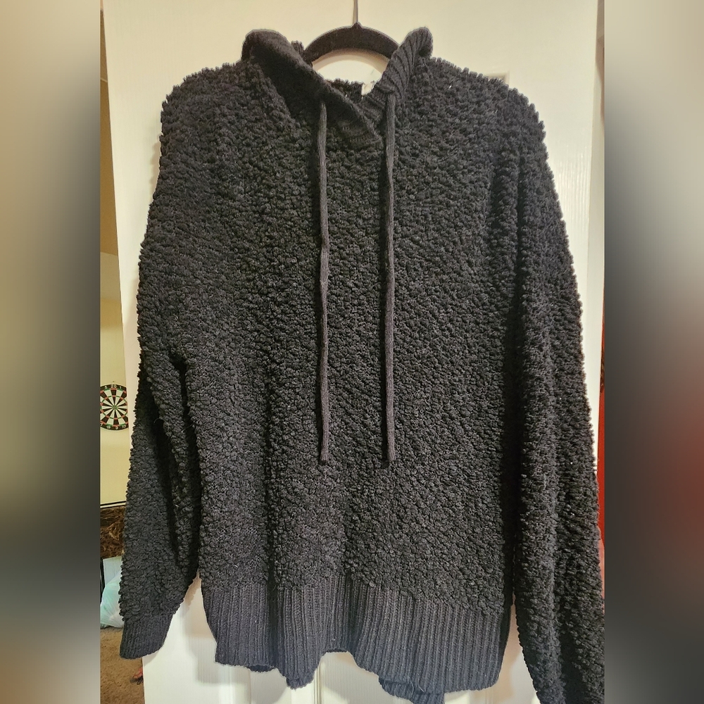 Black popcorn hoody, brand new with tags!! Size 2x